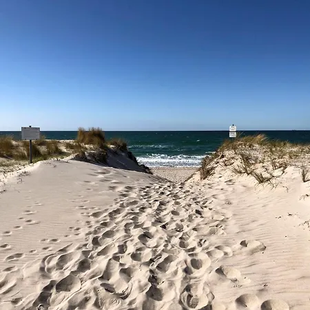Semesterbostad Strandhaus Duenenwind